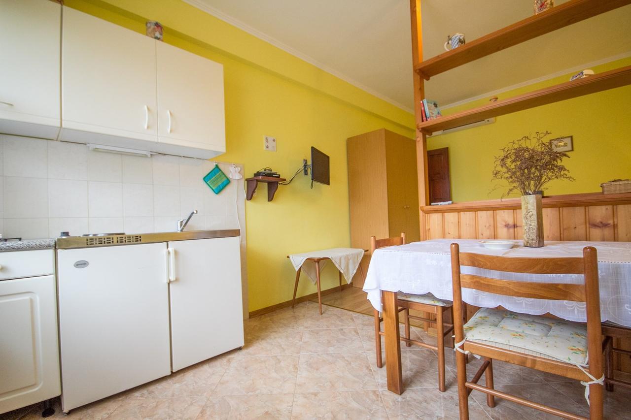 Sandra House With Apartment Umag Kültér fotó